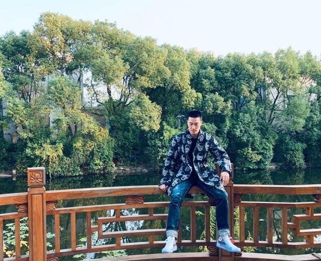刘翔|离婚5年后，刘翔官宣新综艺，前妻辗转各大剧组做配角