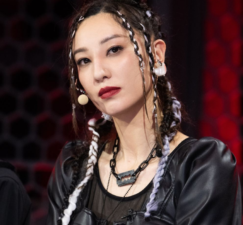乘风破浪的姐姐|网友爆料《浪姐》成团夜嘉宾众星云集，女排也请来了？