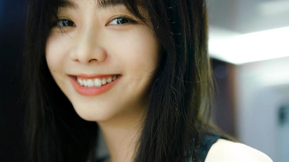 谭松韵|她庭审哽咽发言太让人心疼，可也是妈妈把谭松韵变成更好的演员