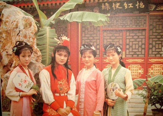 红楼梦|《红楼梦》里，贾宝玉醒悟的代价有多大？