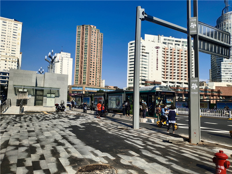 还路于民拓东路地铁施工围挡拆除6号线二期塘子巷站a口显真面目