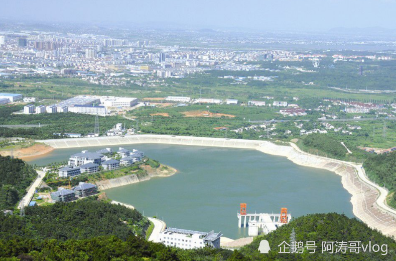 无锡城区人口_江苏省无锡市城区常住人口近367万,跻身Ⅰ型大城市之列(2)