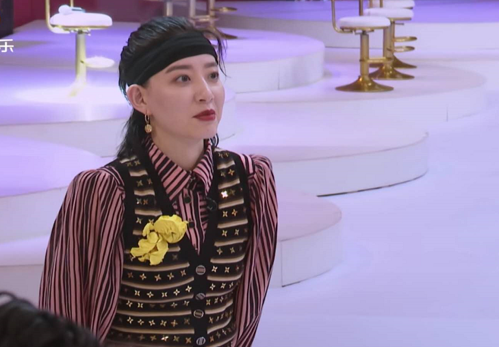 浪姐|《浪姐》个人冲浪榜：孟佳遥遥领先，李斯紧追万茜，伊能静垫底