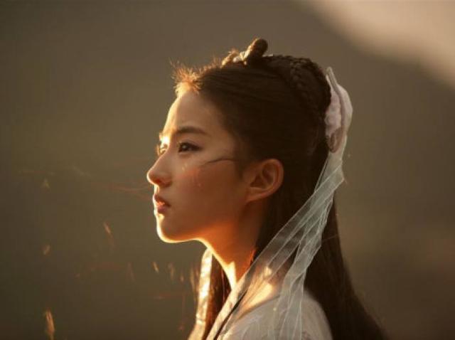 杨过|杨过如果帮助怪蛇，他可能会得到一套剑法，成为天下第一剑客