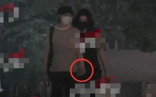 王菲|甩掉高圆圆，劈腿莫文蔚，和王菲搞暧昧，51岁的他仍风流