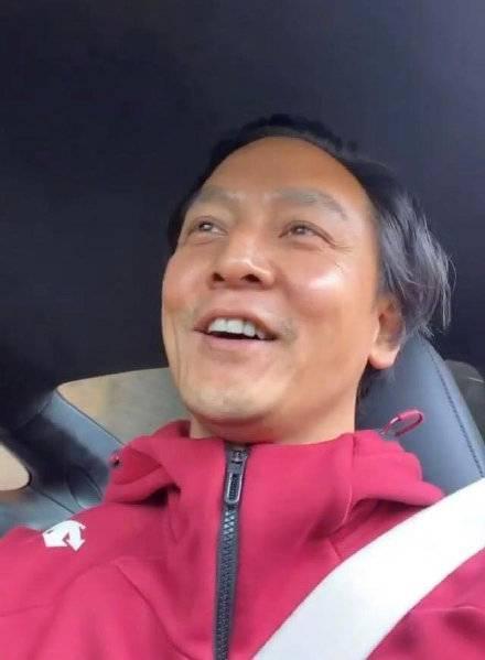 苏大强|那些曾经的神颜美少年，凭什么就不能变成“苏大强”“赵本山”？