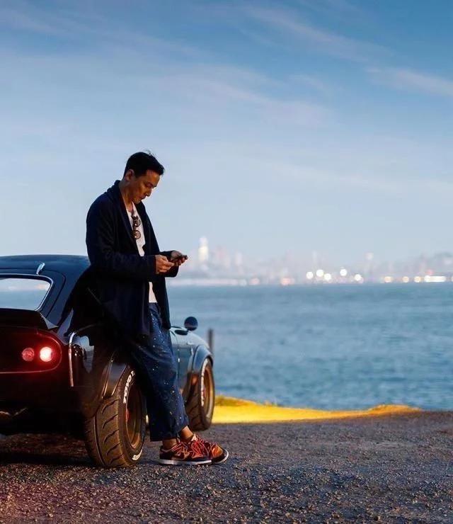 苏大强|那些曾经的神颜美少年，凭什么就不能变成“苏大强”“赵本山”？