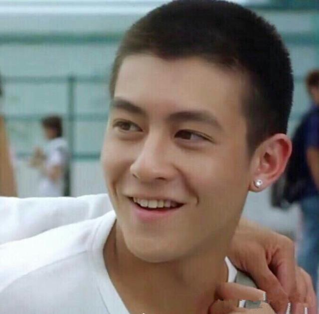 苏大强|那些曾经的神颜美少年，凭什么就不能变成“苏大强”“赵本山”？