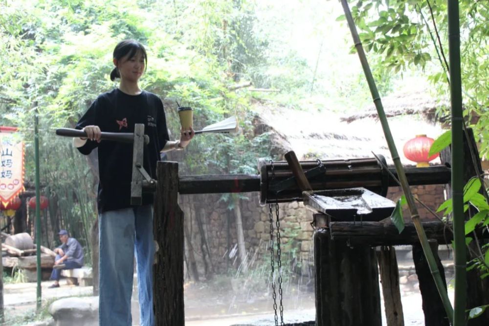 清华美院|再出发，愿每一个你们都笑魇如花！