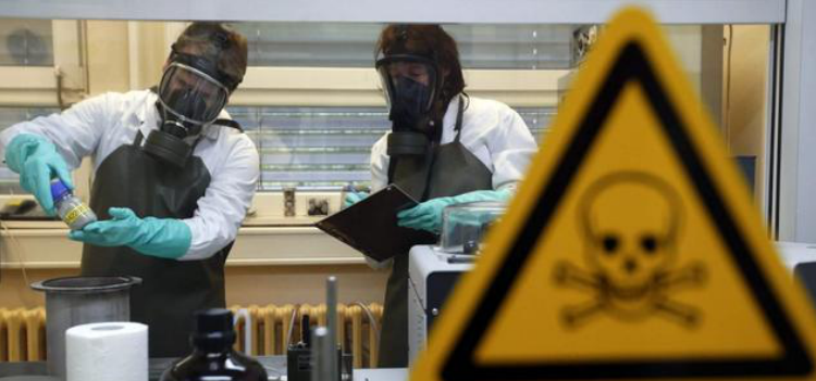 生化实验室|驻韩美军生化实验室曝光，秘密测试炭疽杆菌武器，文在寅迎来大考