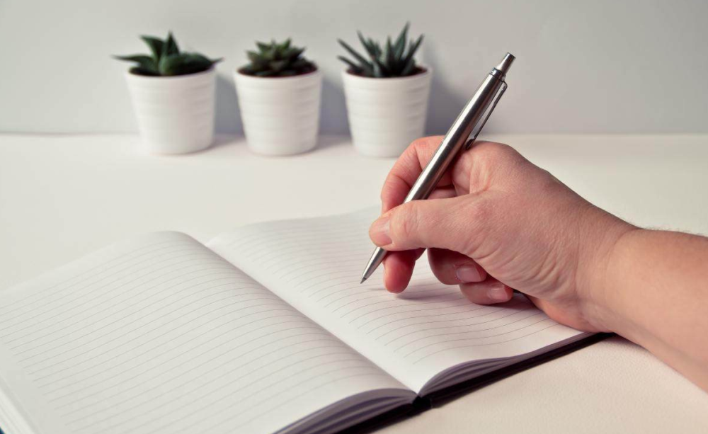 年终奖|硕士生毕业1年，入职北京的事业单位，拿了户口，晒出工资和年终奖