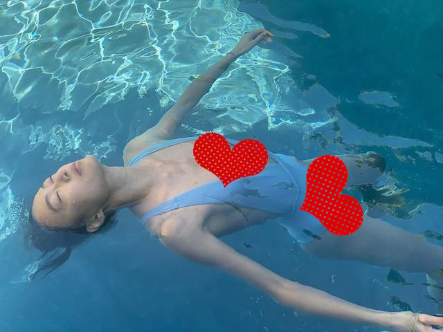 陈冠希|陈冠希发文报喜，3岁陈拉雅手握代言超5个，遗传超模妈妈气质