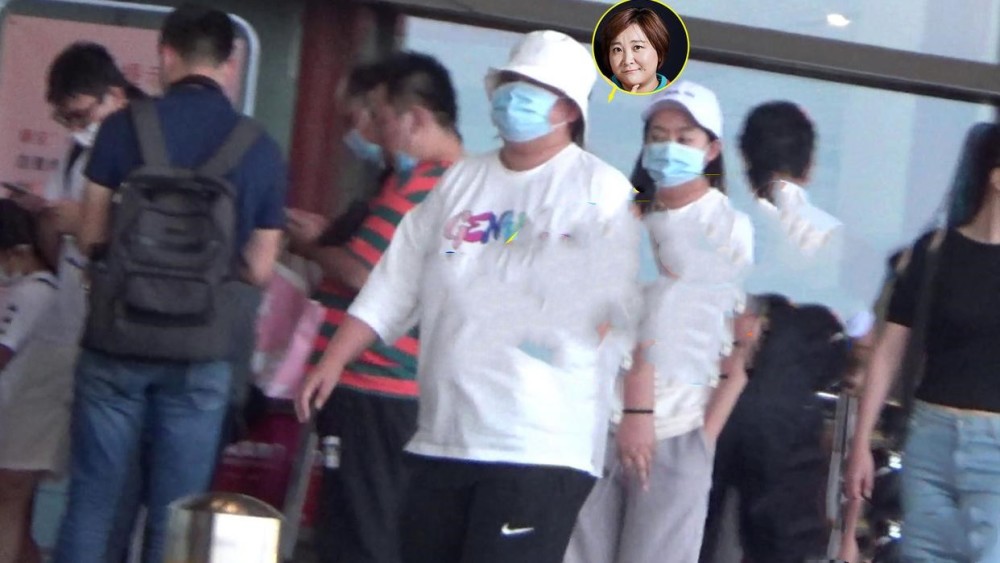 吴昕|大佬出街？吴昕现身机场遇大批粉丝接机，安保开道待遇好却太夸张