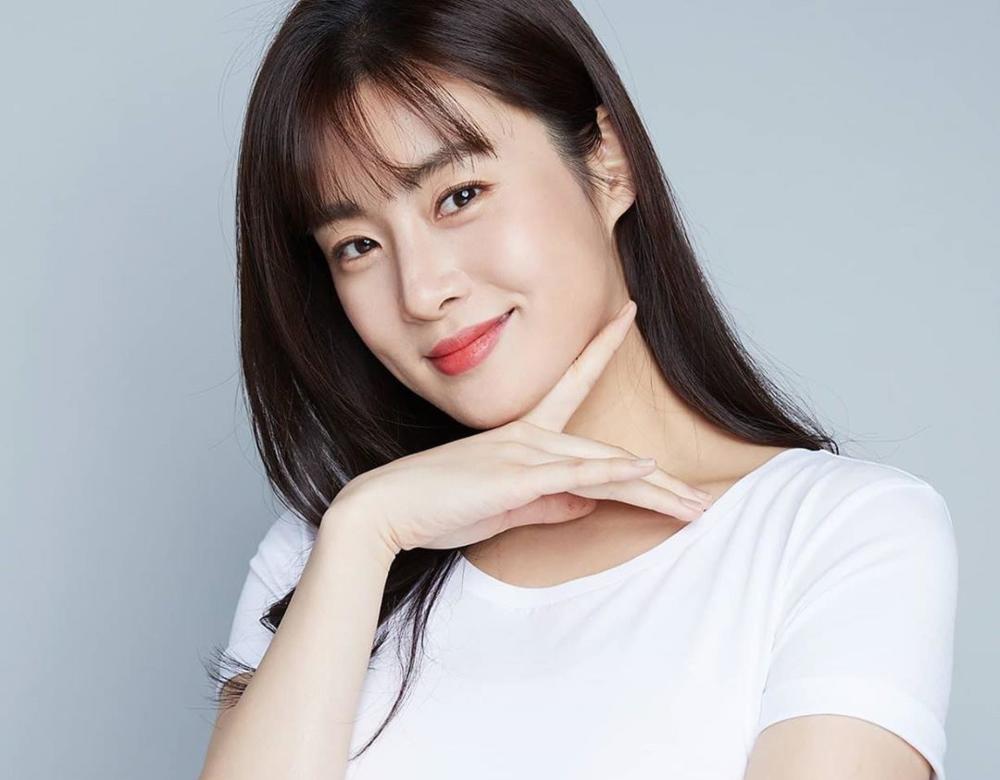 春花姐姐姜素拉 曾经只爱玄彬一人 如今低调与圈外人结婚 腾讯新闻