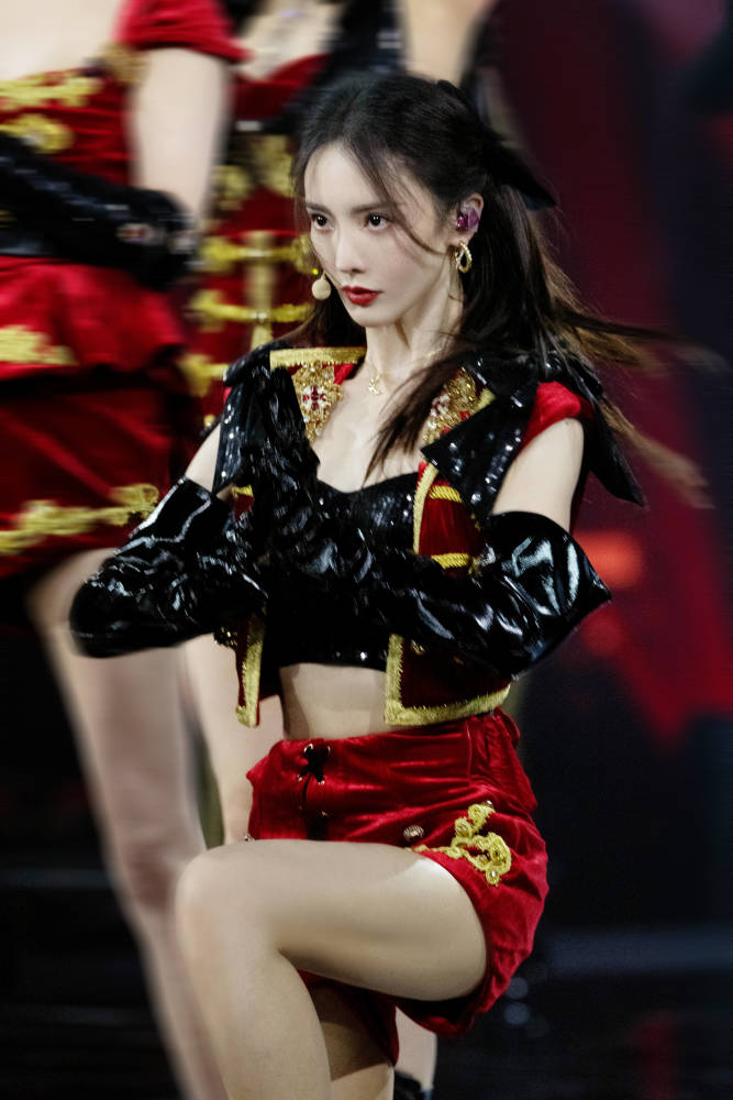 蓝盈莹|《浪姐》投票被质疑造假，金晨蓝盈莹粉丝停止投票，及时止损