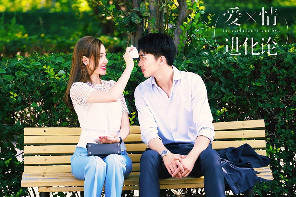 张天爱|吴秀波糊了后，为何是张天爱扛旗？学倪妮走时尚路的她扛得动？