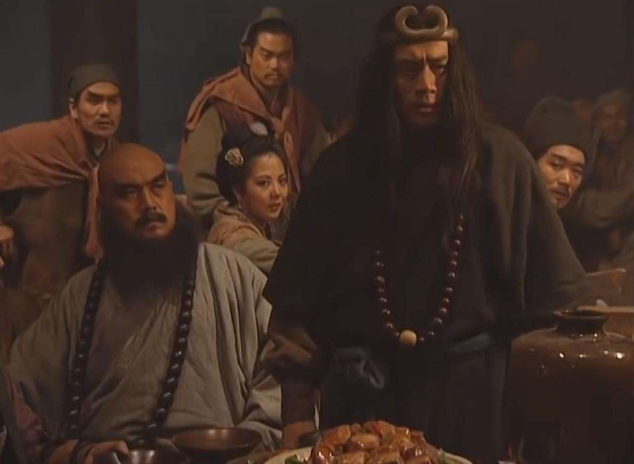 武松|武松打死老虎当了都头，放到现在是多大的官？说来你可能不信