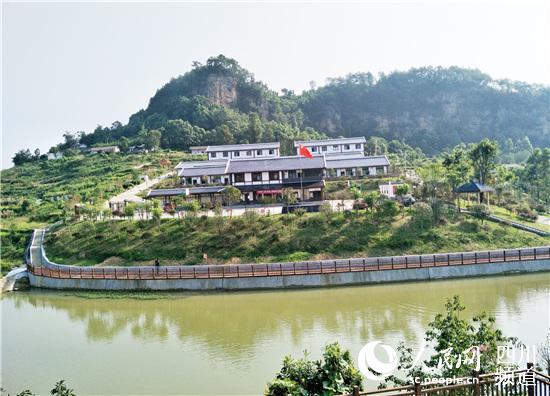 荣县旭阳镇马石村先行基层治理助力省级四好村快速发展