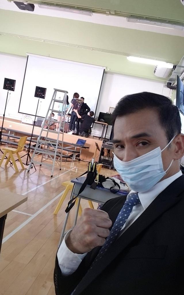 《使徒行者》猜fing一打十成经典,自曝做割胆手术,曾是名模