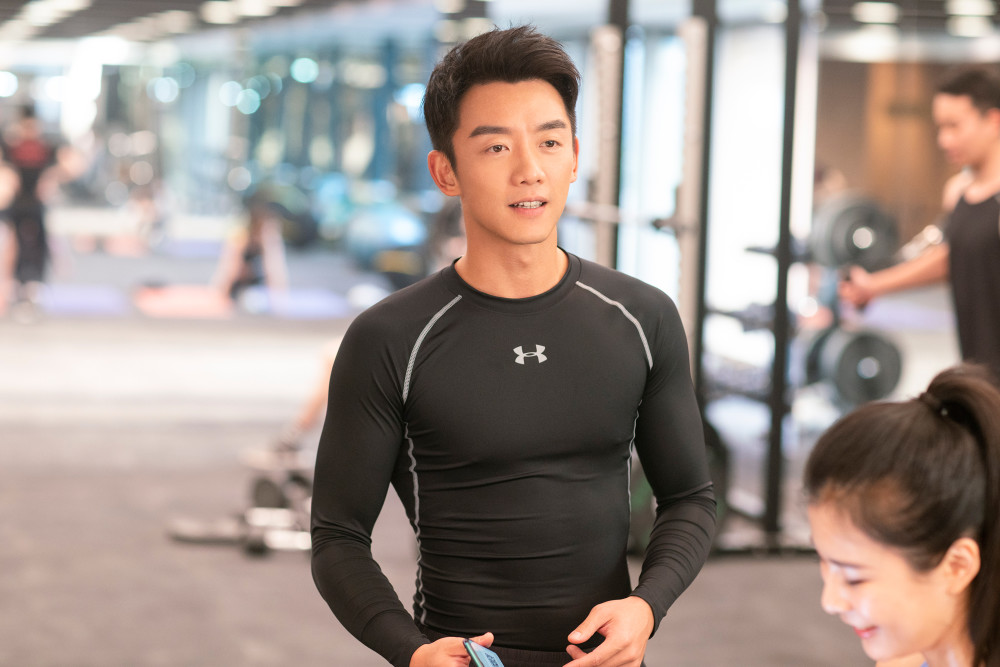 《他其实没有那么爱你》加更 《八佰》郑恺坦言为了好角色有没有正脸