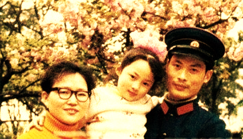 孙俪|孙俪12岁被父亲抛弃，成名后却为他买房：恨一个人是不会幸福的