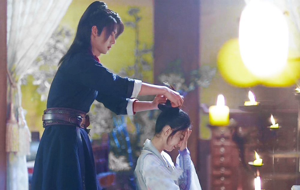 王一博|《有翡》王一博裸戏路透，身材被嘲却符合原著，粉丝担心走《陈情令》后路