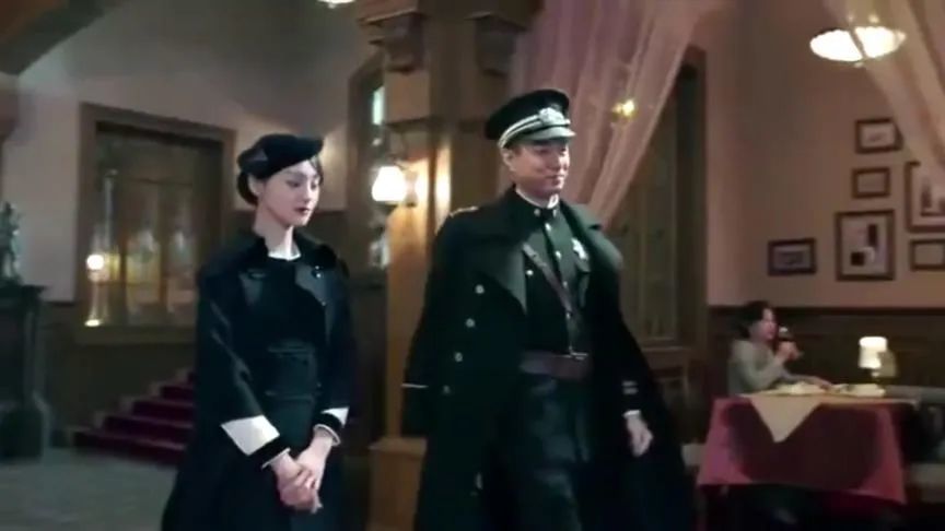 郑爽|杀青近2年，郑爽新剧终于要播，剧中和相差12岁的佟大为演恋人