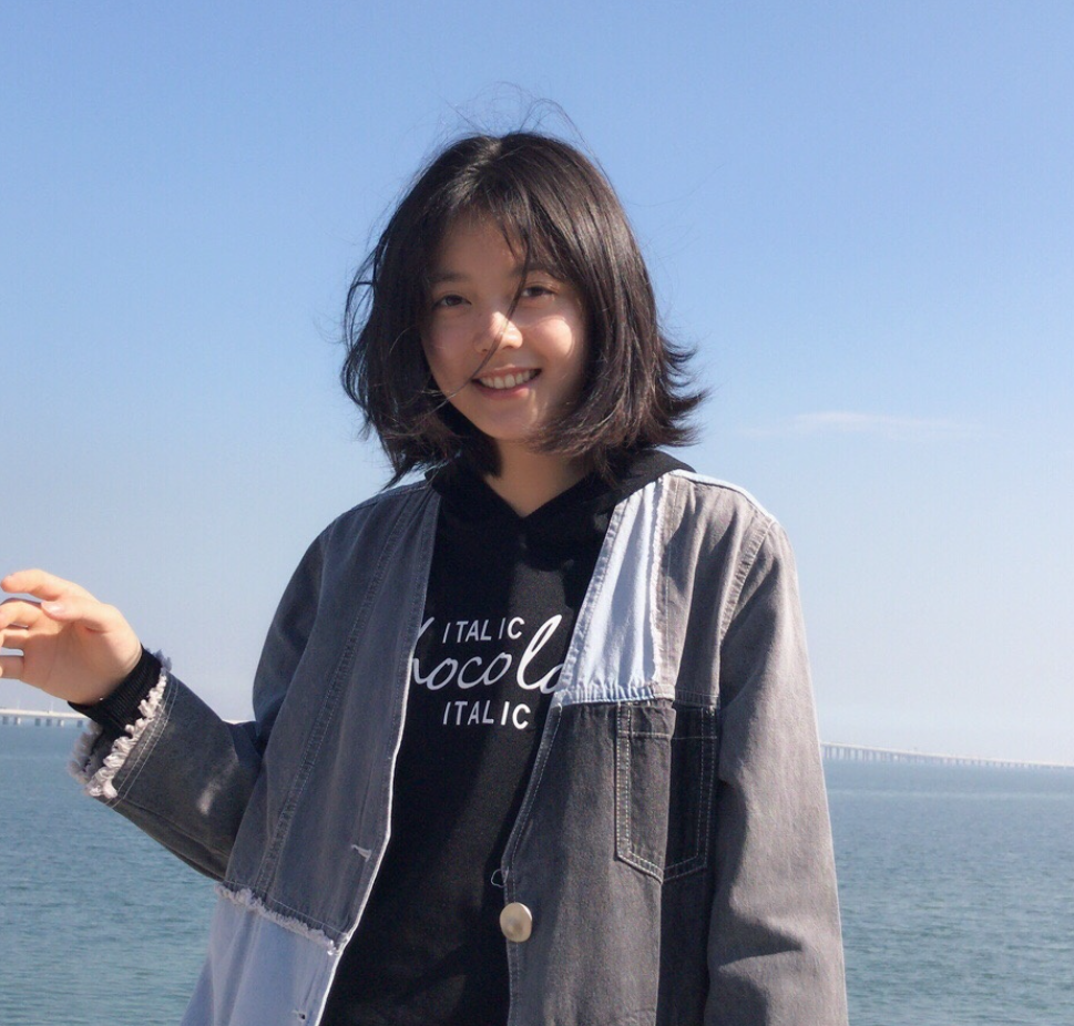 赵今麦|赵今麦“军训照”曝光，真实素颜照引人注意，这状态我没眼花吧？