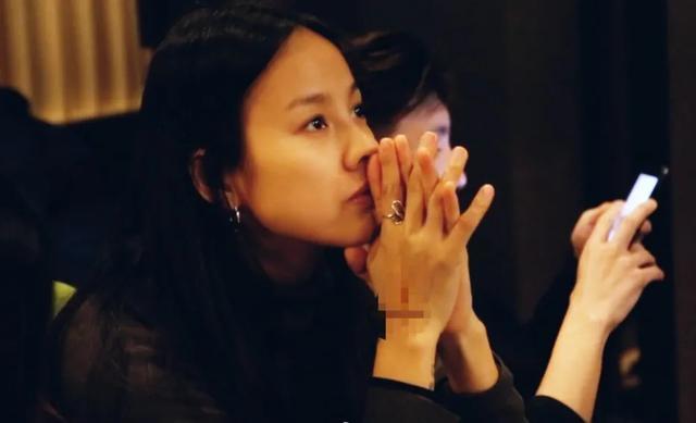 李孝利|李孝利疑似辱华言论后续：3天关社交平台，感谢给自己泼冷水的人