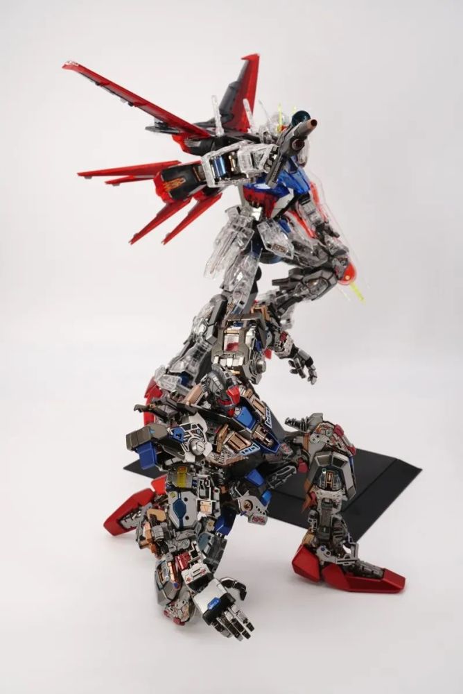 30周年限定pg透明强袭 空霸,制作还得看内构