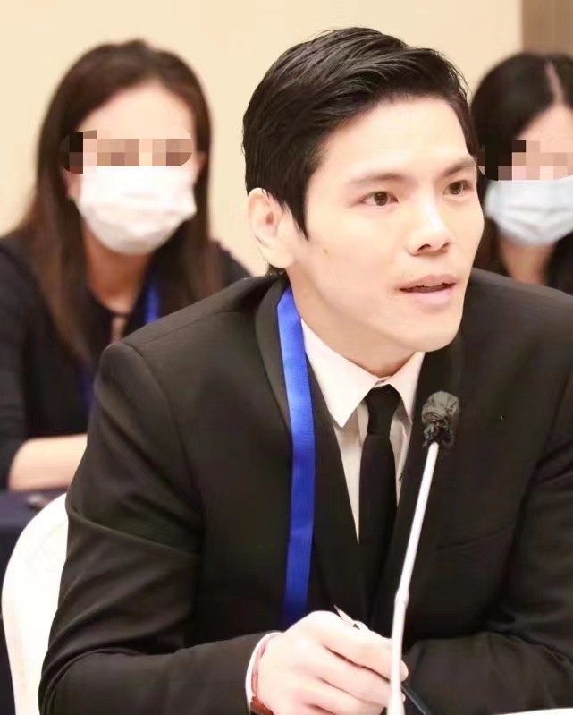 郭碧婷|知情人曝郭碧婷向佐婚变？他戴婚戒现身打脸造谣者
