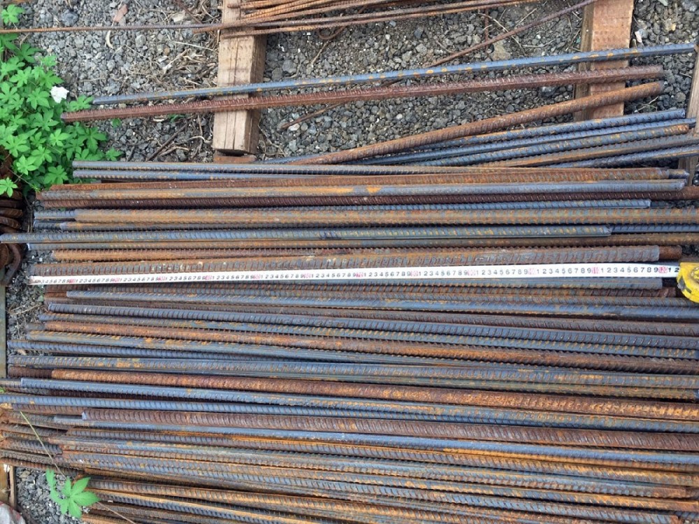 偷200余根废钢筋转卖获利,海淀一工地建筑工人被刑拘