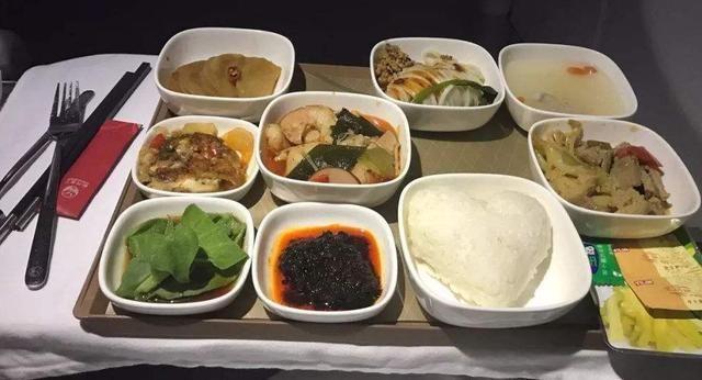 飞机餐|为什么很多人都觉得飞机餐不好吃