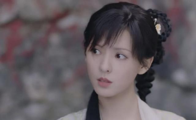 《琉璃》花妖被乌童杀死:无论怎样都不要做替身,要做自己_腾讯新闻