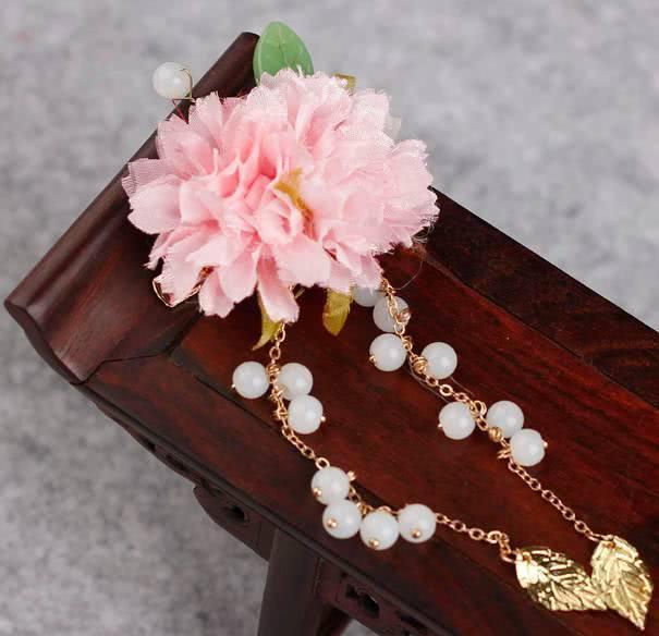 心理测试:假如皇上送你几个发簪,你会选择哪一个?