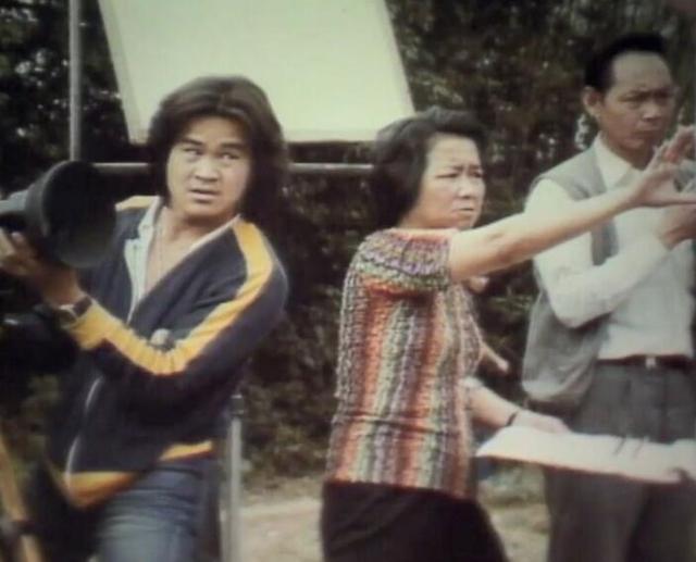 副导演|《开心鬼》副导演去世，黄百鸣受访致哀，发哥曾亲自为其颁奖