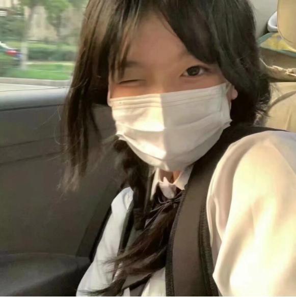 初中女生"跑操"时,这3个瞬间"特丢脸",隔壁男生不敢抬头看!