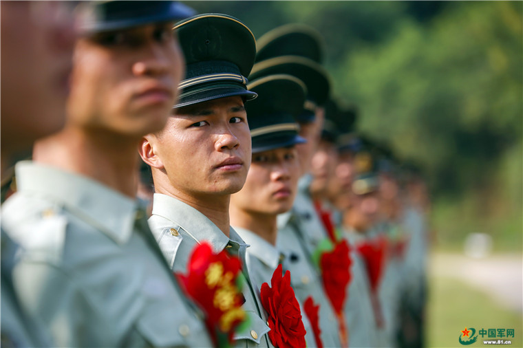 送战友!武警河池支队126名退伍老兵这样挥别军营