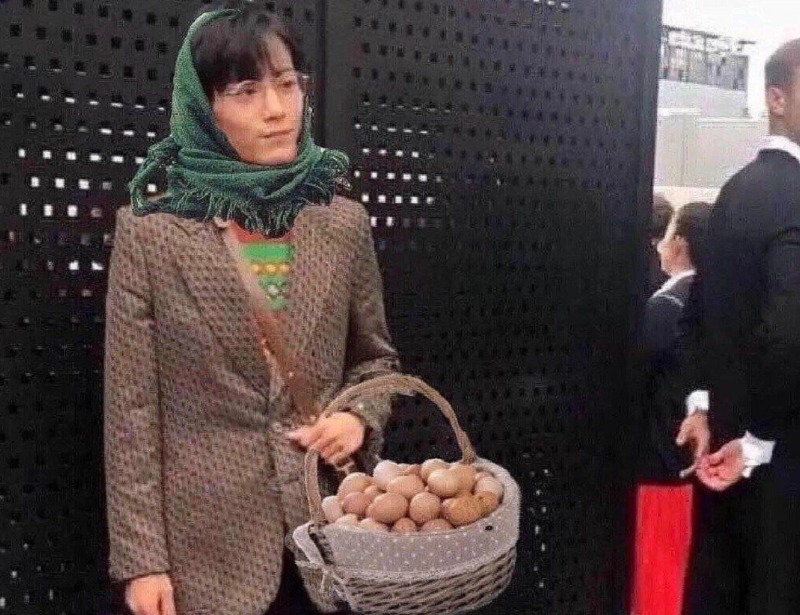 肖战|肖战代言新产品，9月6日与观众见面，网友：你不要过来啊