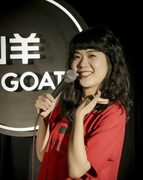 脱口秀演员杨笠吐槽直男是"垃圾",男性观众到底该不该生气?