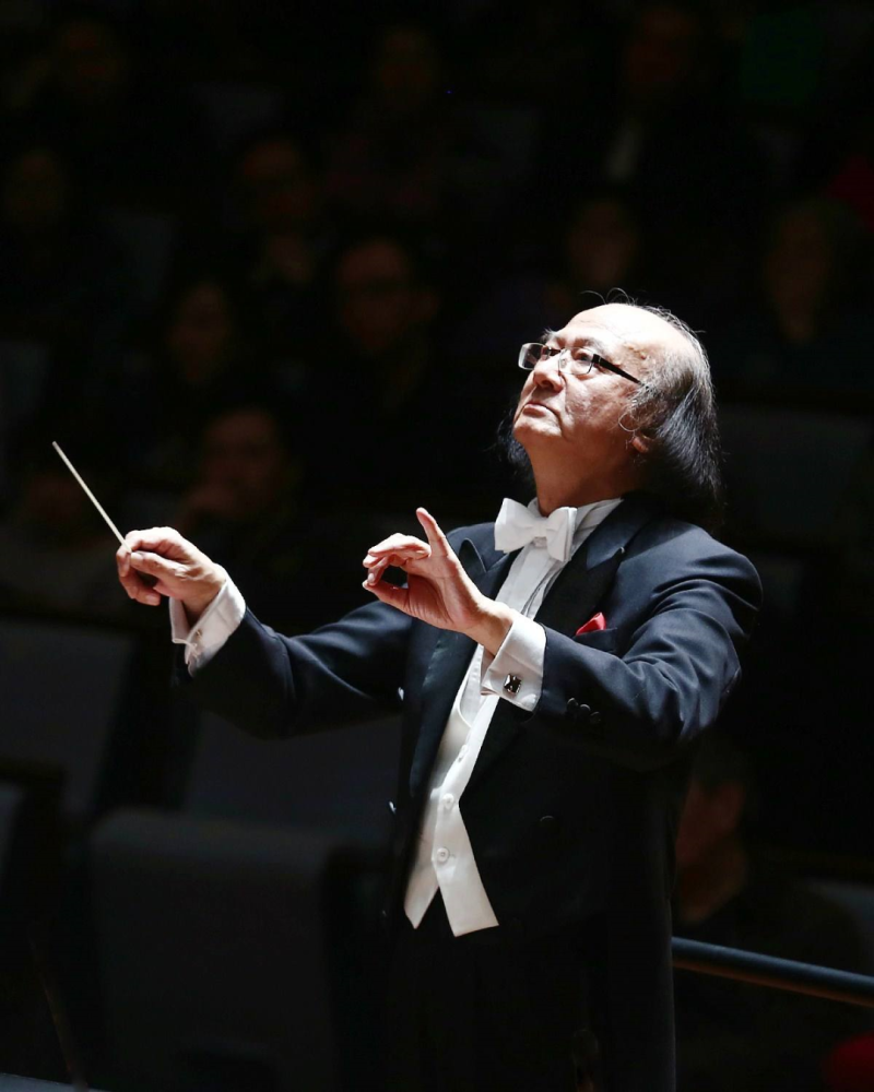 本场演出由知名指挥家陈燮阳现场指挥江苏省交响乐团,演奏熟悉度高,令