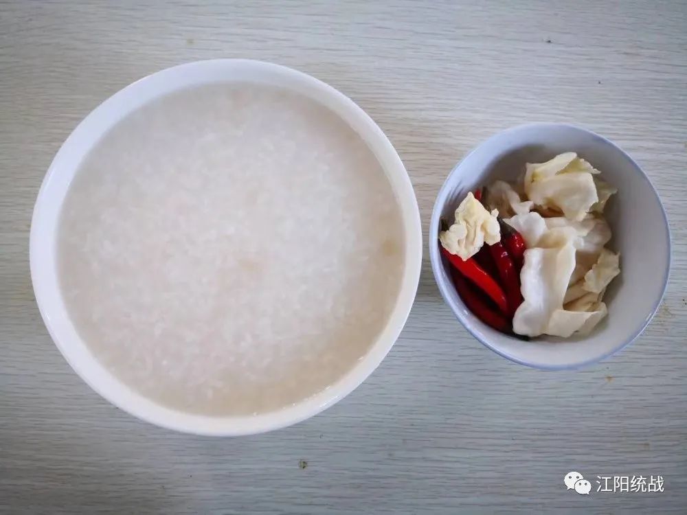 稀饭与咸菜,不是绝配吗?