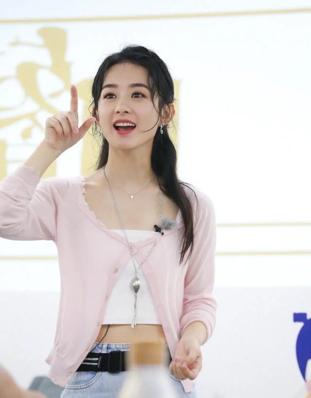 赵丽颖|本以为是强强联合，没想到连踩三个坑，赵丽颖上《中餐厅》亏大了