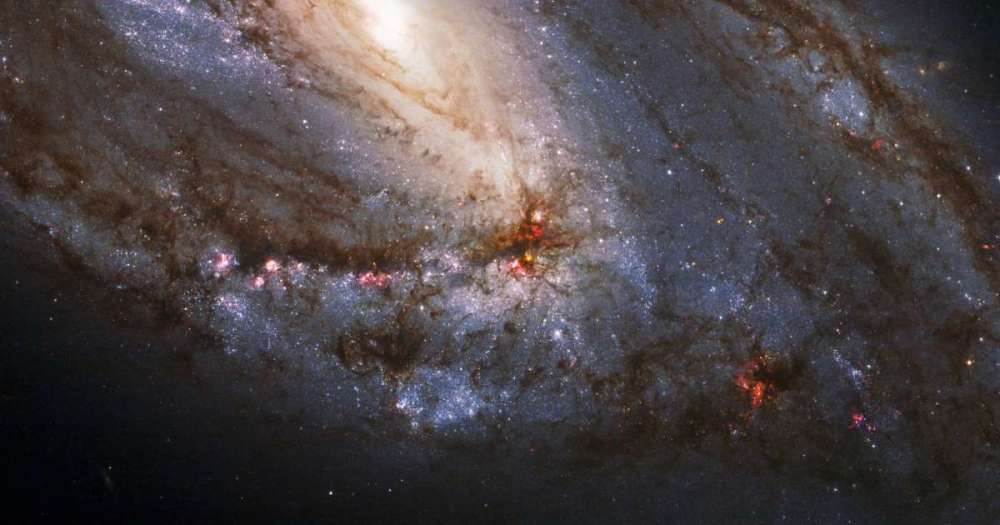 旅行者二号|旅行者二号探测器揭秘更多星际空间细节