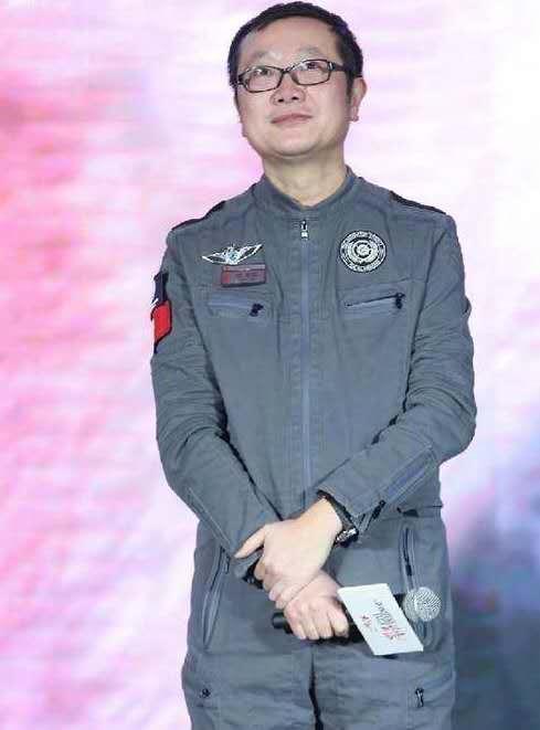 刘慈欣|刘慈欣曾说不让好莱坞拍三体，如今却和网飞签合同？本人回应原因