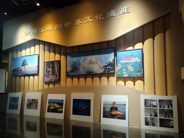 青铜峡市|青铜峡市举办“小康路上”四地美术书法摄影作品联展