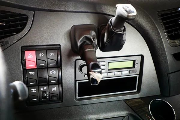 专为砂石运输而生 实拍一汽解放j6砂石款