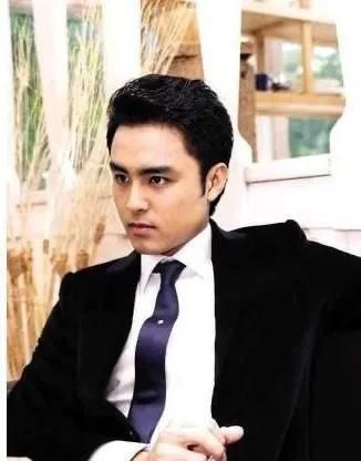 李小璐|李小璐、张庭和明道魔性共舞，童年又被毁了一遍