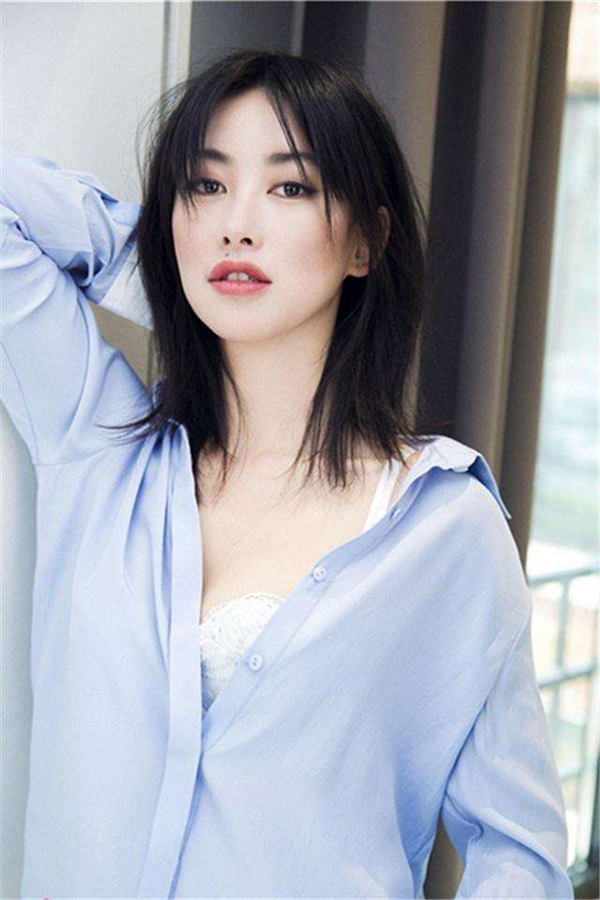 真人《斗罗》,鲜肉大师和嘴角有痣的比比东好尬,无法接受胡列娜