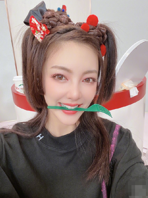 张雨绮|张雨绮“装大方”？网红表示她一句话损失1200万，本尊回应来了！